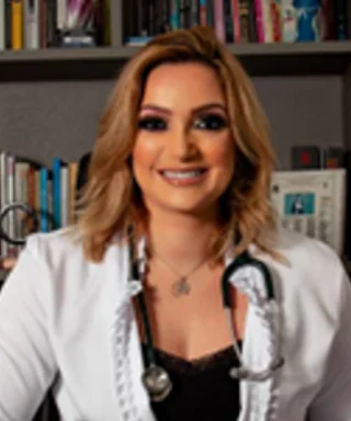 Dra. Cristiana Tavares